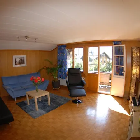 杜巴瑟木屋旅馆 公寓 格林德瓦